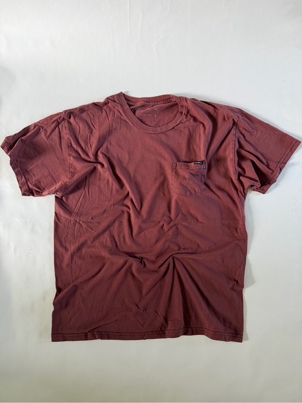 O’Neill Surf Men's Pocket Crew Neck T-Shirt in Wine Red